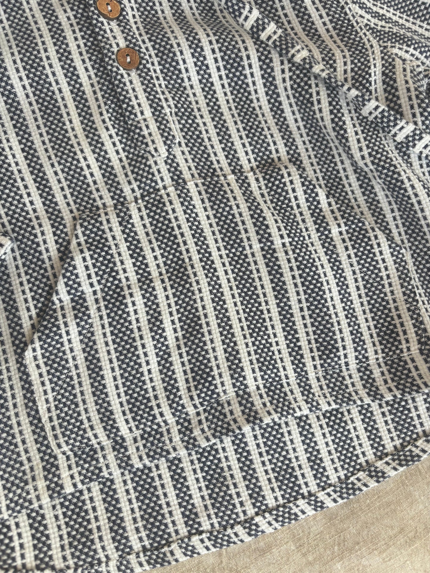 Oversize skjorte med hætte