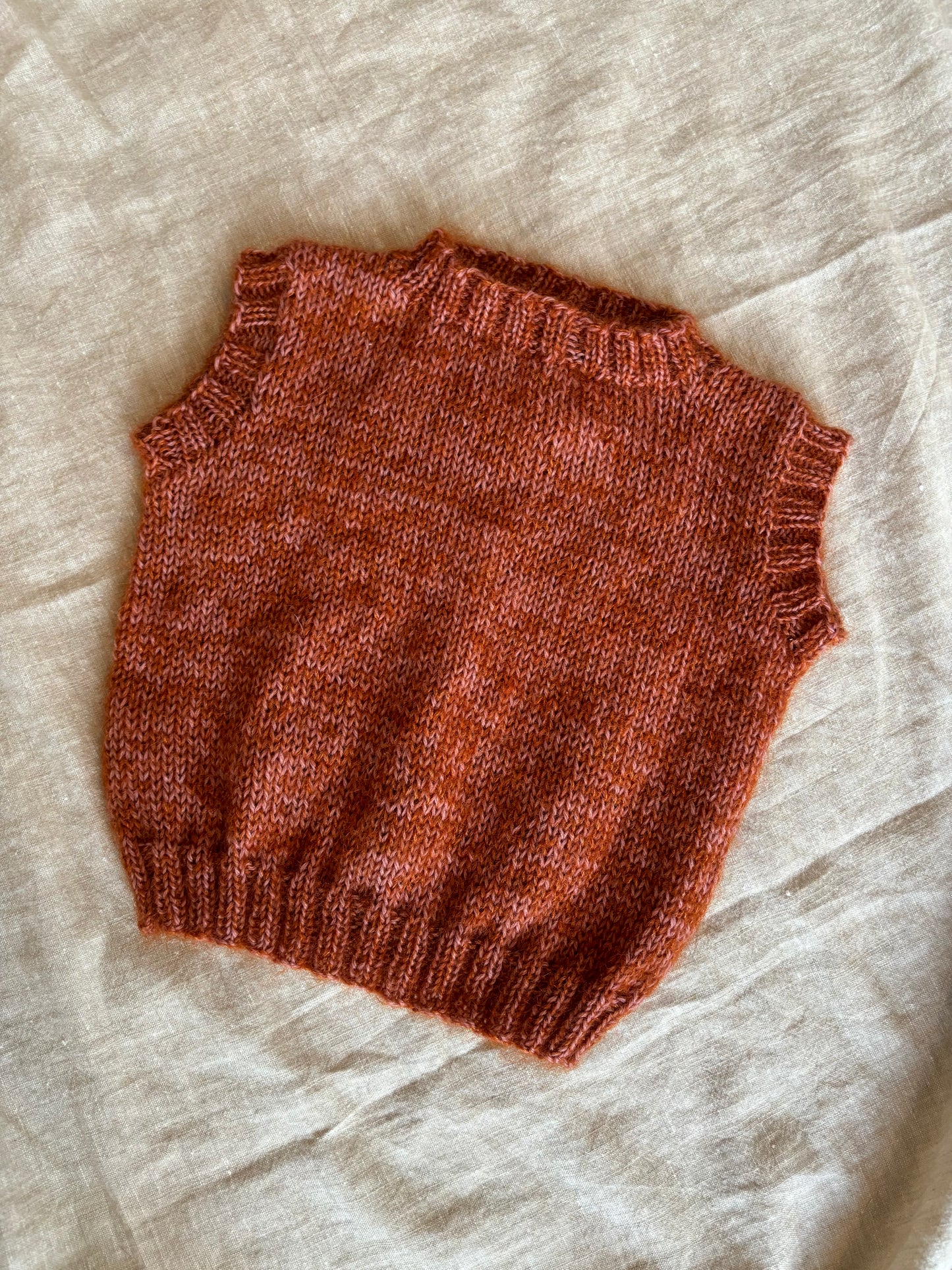 Vest (Strikkeopskrift)