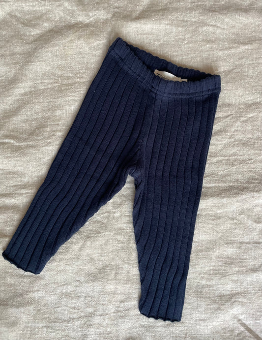 Dark blue knit trousers